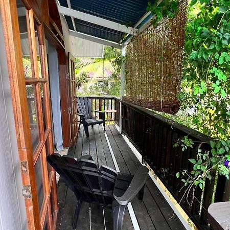 Matatia Lodge Пунауиа Екстериор снимка