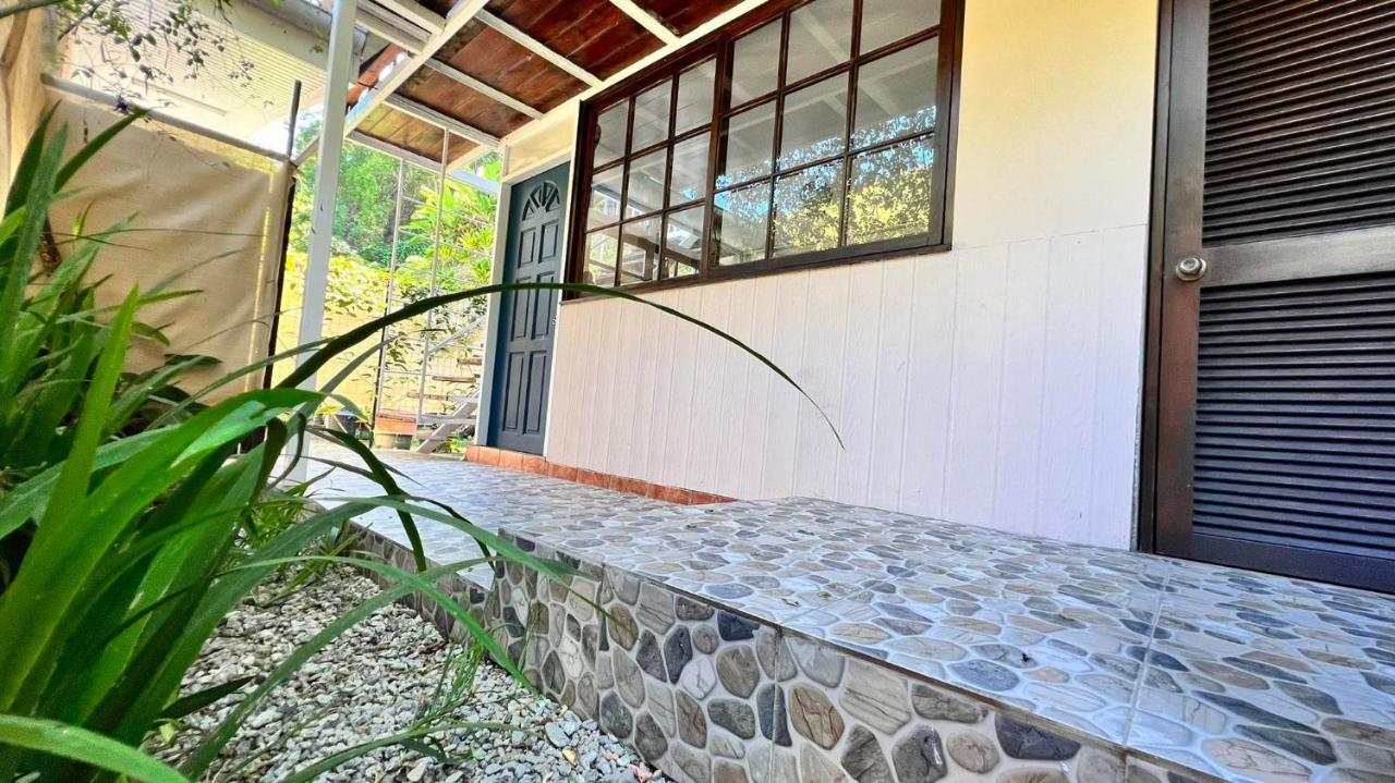 Matatia Lodge Пунауиа Екстериор снимка